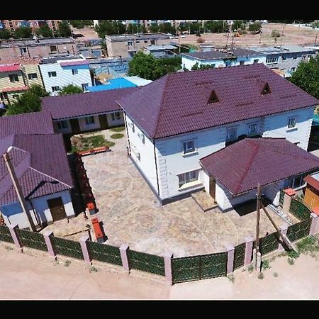 Family Hotel Балхаш Екстериор снимка